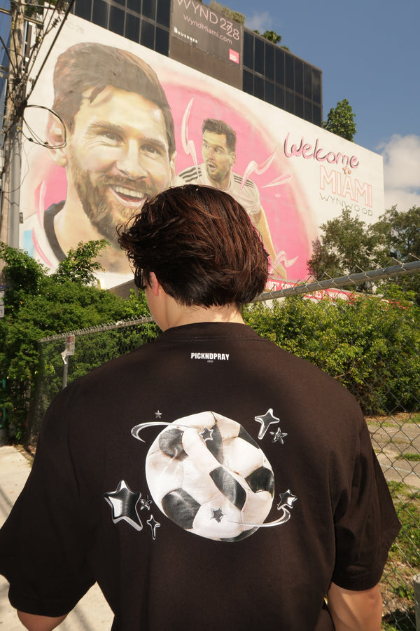 Black Weight Tee